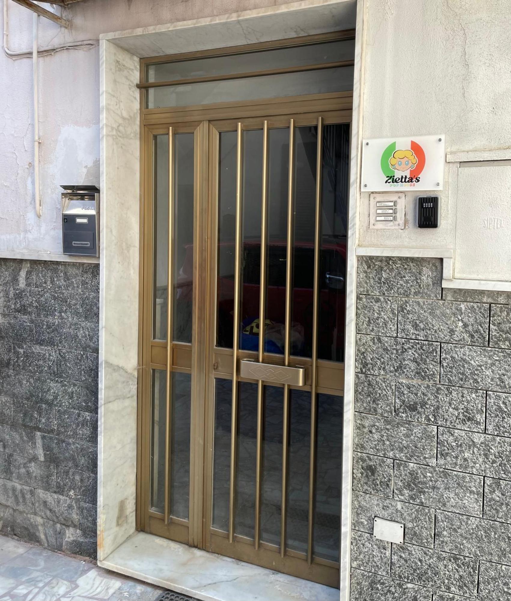 Ziettas Pop House Apartment Naples Exterior photo